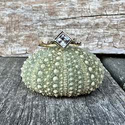 Rings: Montana sapphire amore ring