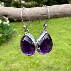 Earrings: Amethyst cabochon drop earrings