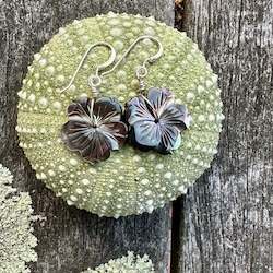 Earrings: Black mother of pearl flower earrings