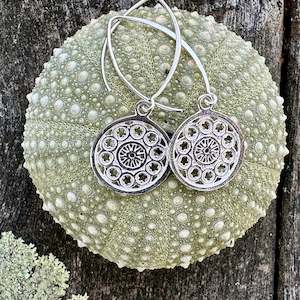 925 Silver: Small rose window earrings