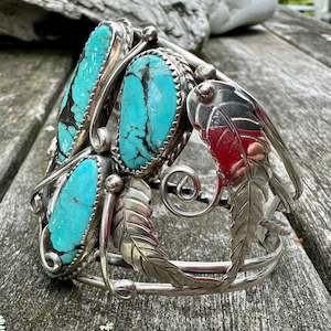 Half Price: Vintage Navajo turquoise cuff