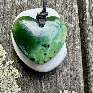 Shop All: New Zealand greenstone heart (manawa)