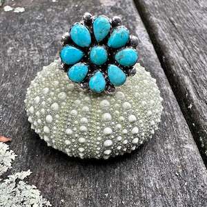 Shop All: Vintage turquoise ring