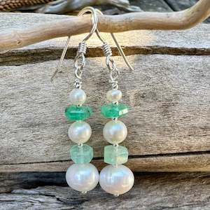 Pearls: 4 tier emerald and freshwater pearl earrings
