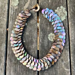 Necklaces: Large Black Mother of Pearl Necklace