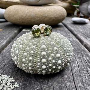 Stud Earrings: 5mm peridot studs