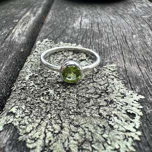 Shop All: Small peridot ring in sterling silver
