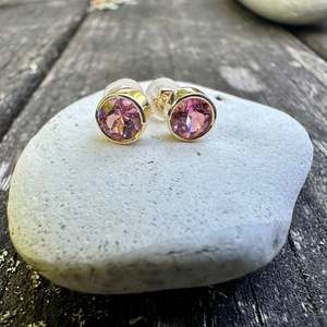 Stud Earrings: Faceted Brazilian tourmaline studs