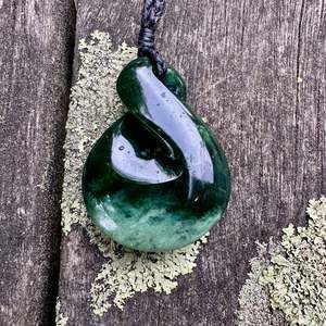 All Pounamu: Marsden flower rau kumara