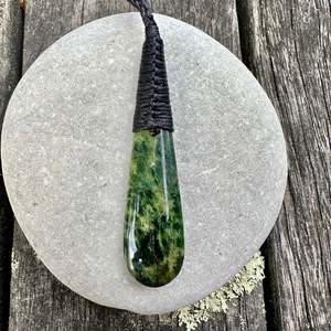 All Pounamu: Small marsden flower roimata